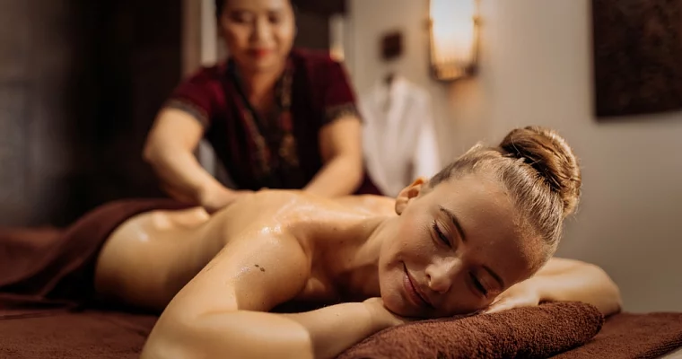 Подарочный сертификат на Новый год на сумму 50000 рублей